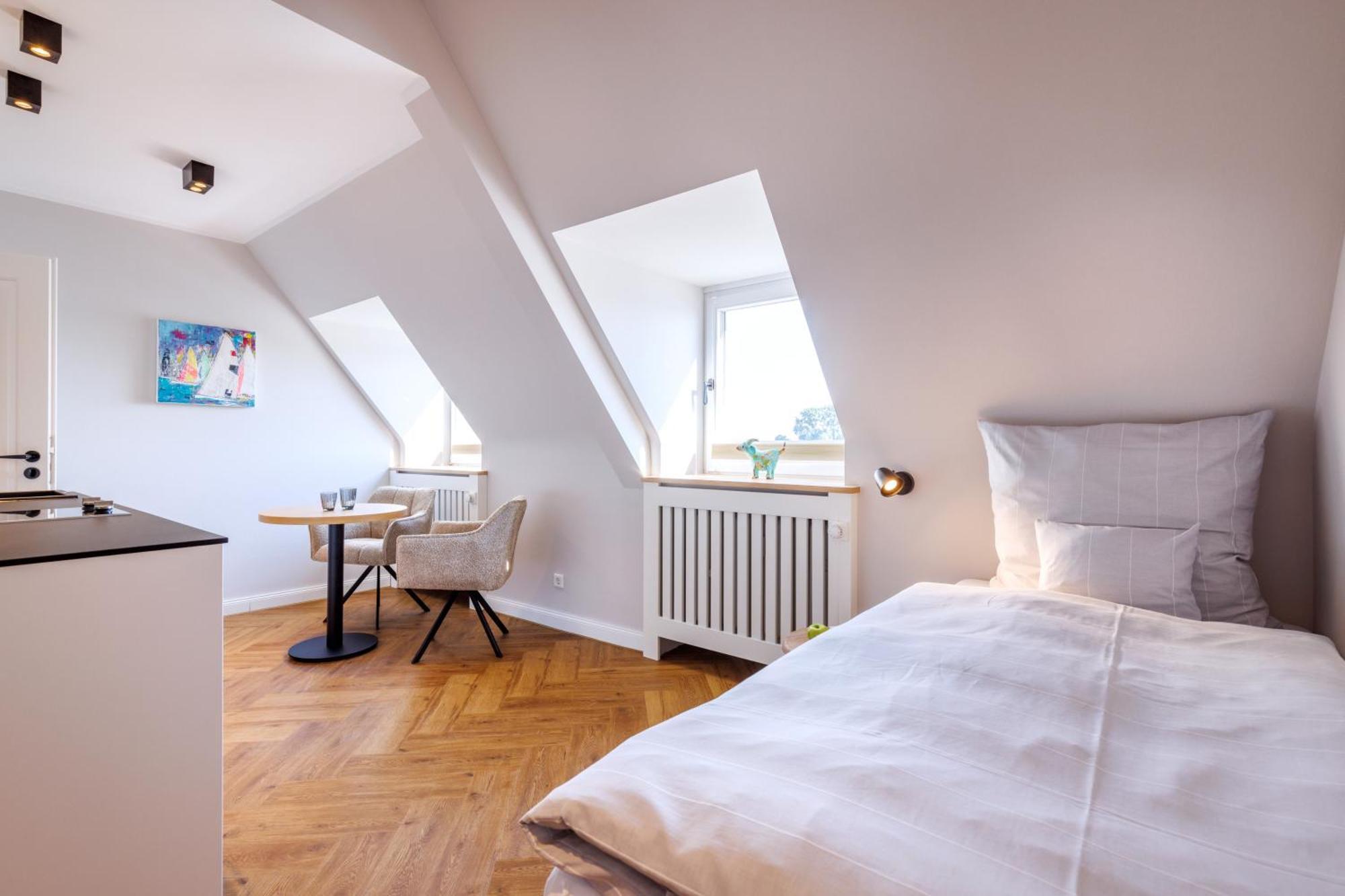Logierhaus Rheintoreins 레스 외부 사진