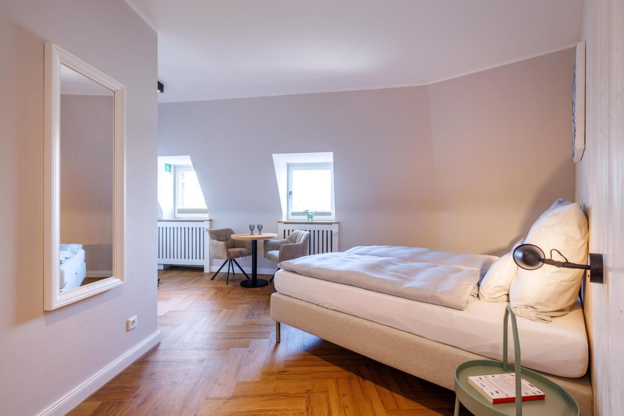 Logierhaus Rheintoreins 레스 외부 사진
