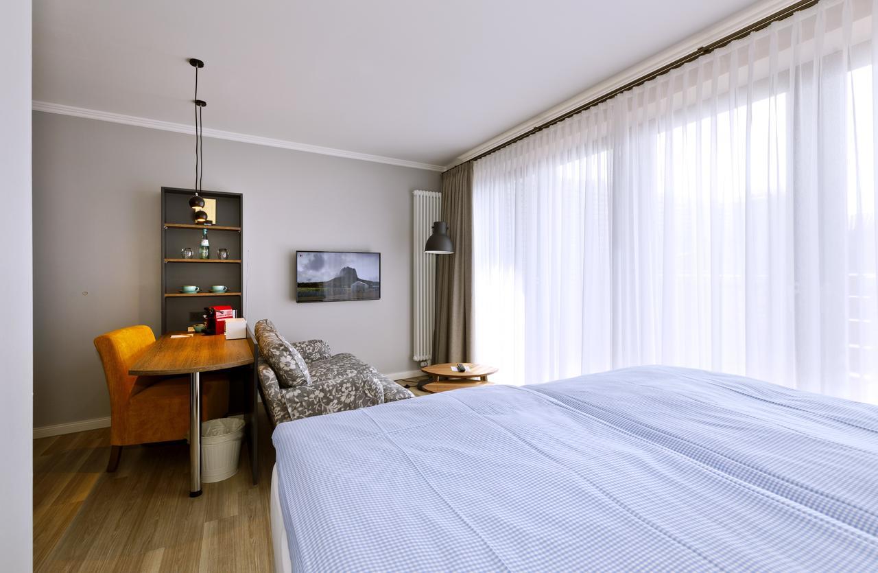 Logierhaus Rheintoreins 레스 외부 사진