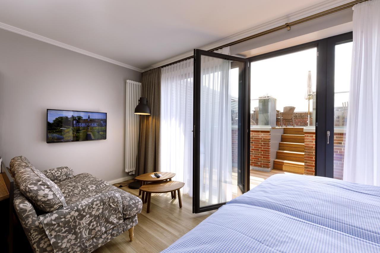 Logierhaus Rheintoreins 레스 외부 사진